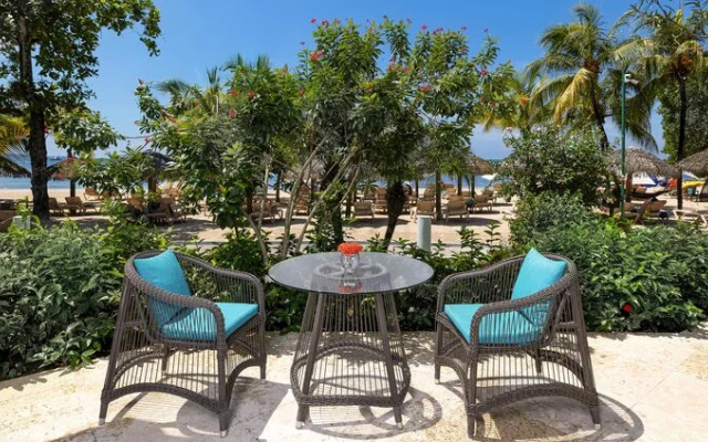 Sandals Negril