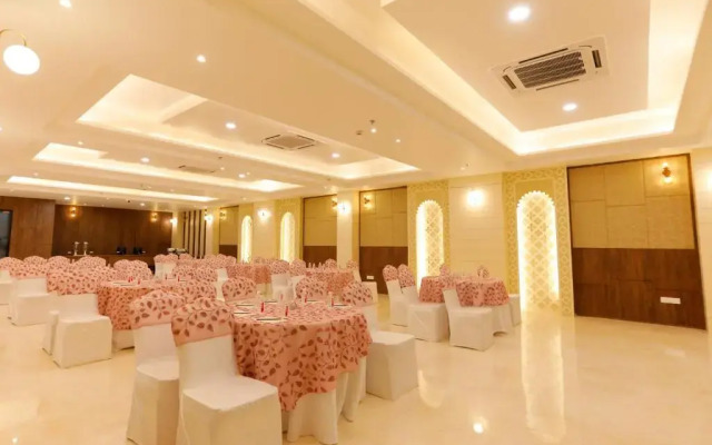 Hotel Dolphin Grand