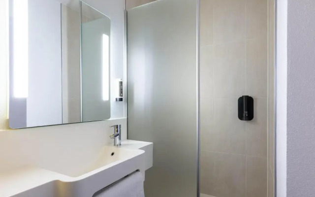 B&B Hotel Lille Roubaix Campus Gare