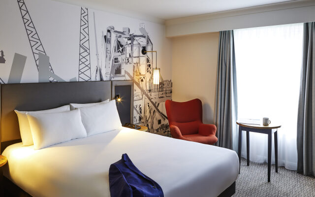 Mercure Cardiff North Hotel