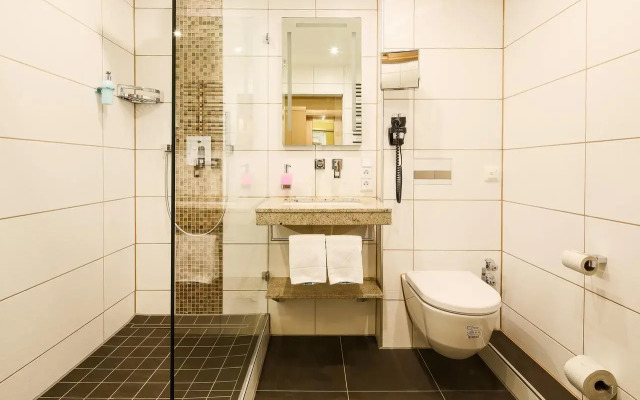 Ambiance Hotel