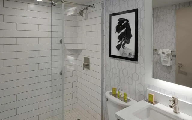 The Kingsley Bloomfield Hills - a DoubleTree by Hilton