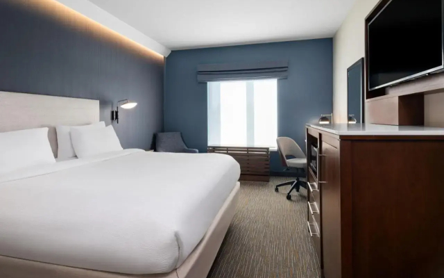 Courtyard by Marriott Seattle SeaTac Airport