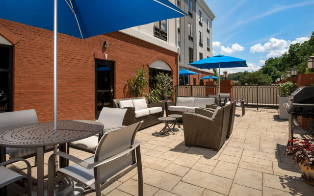 Holiday Inn Express & Suites Knoxville-Clinton by IHG
