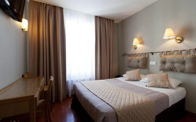 Hotel Cosmotel