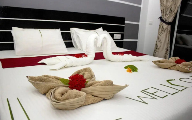 Crown Beach Villas Hotel