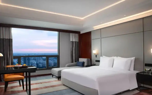 Yangzhou Wanda Yihua Hotel