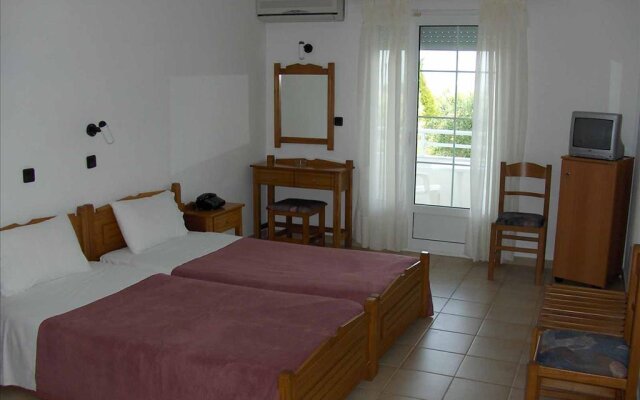 Отель Achillion