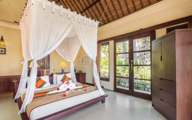 Amertha Bali Villas Beach Front Resort and Spa