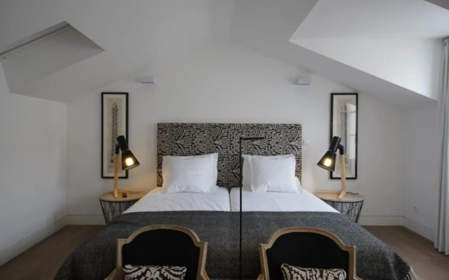 Alma Moura Residences