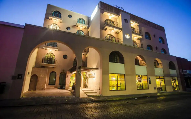 Hotel Colonial
