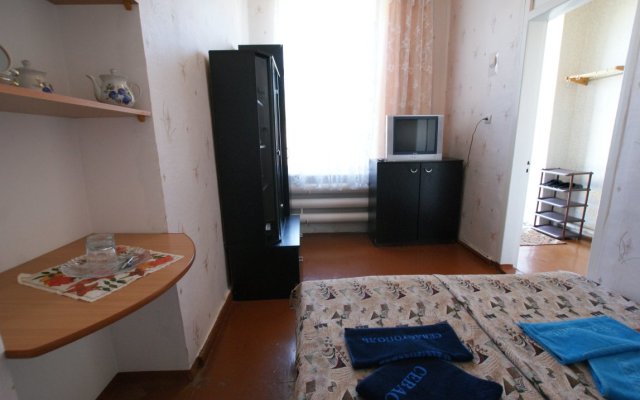 Kryimsky Dvorik Guest House