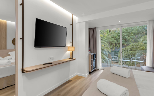 Valentin Grand Park Suite Hotel
