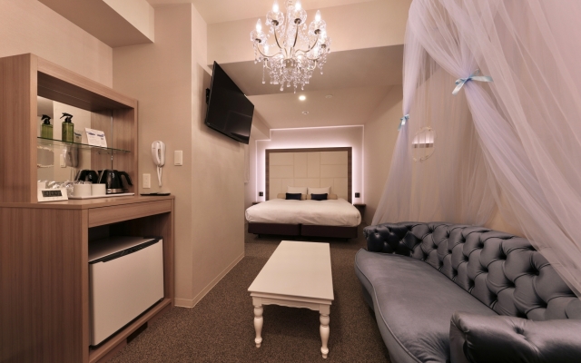 Doutonbori Crystal Hotel