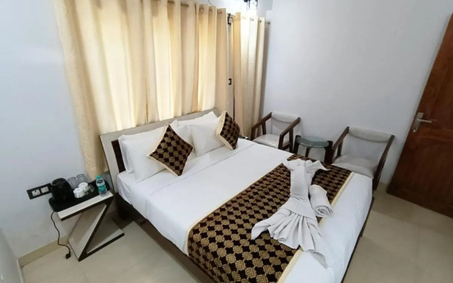 Hotel Aman Residency