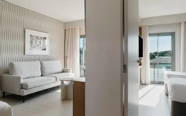 Prinsotel La Dorada Hotel