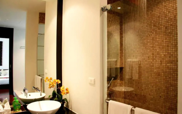 Kata Gardens Penthouse sea view 4C near Kata Noi Beach