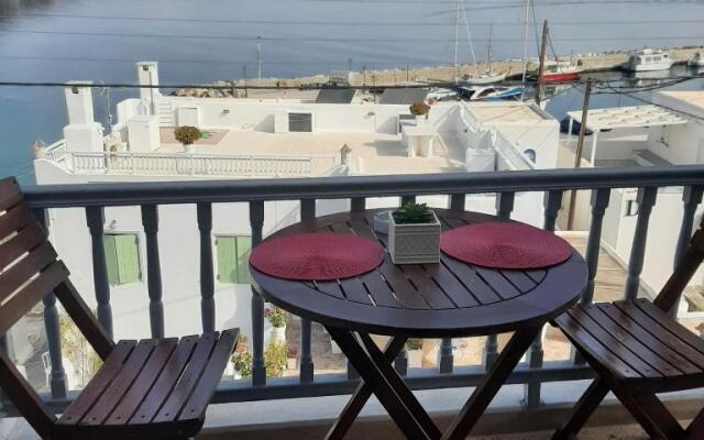 Flora Rooms & Apartments