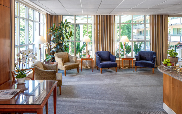 Park Lane Suites and Inn