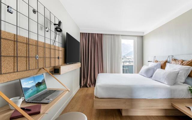 Moxy Annecy