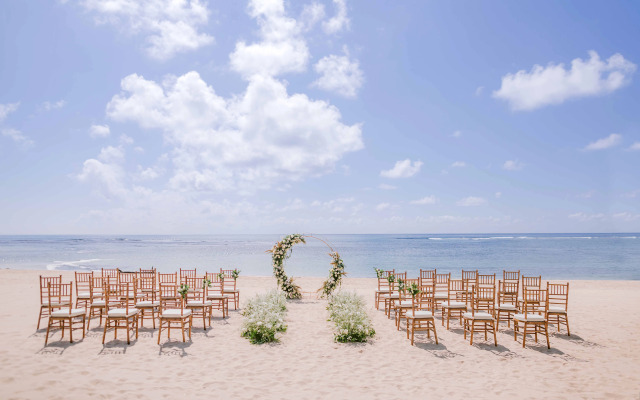 MERUSAKA Nusa Dua