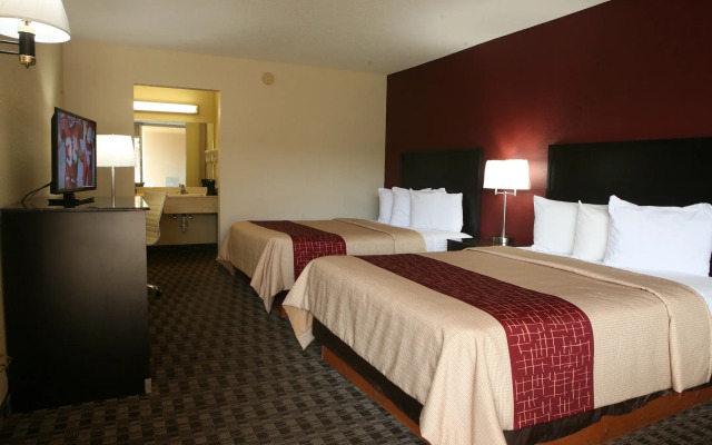 Red Roof Inn & Suites Cave City