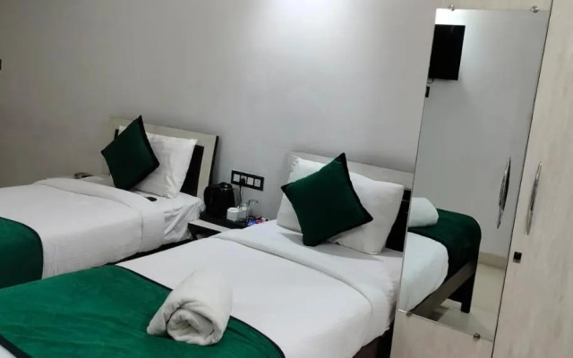 Hotel Aman Residency