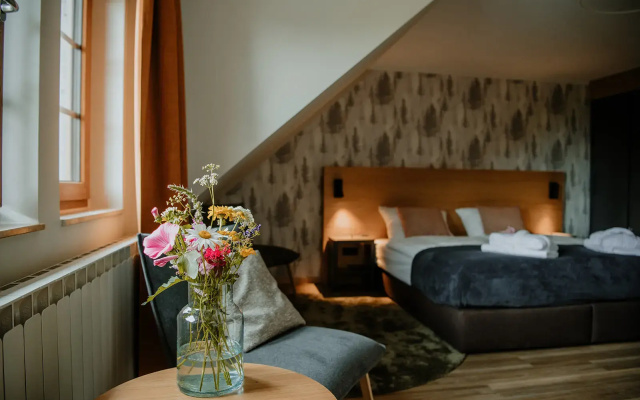 Waldhotel Kreuztanne