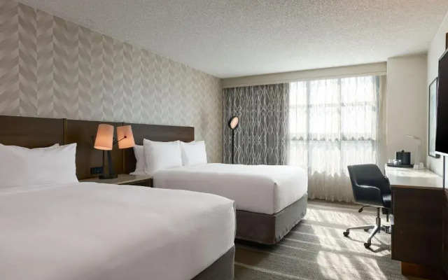 Renaissance Los Angeles Airport Hotel