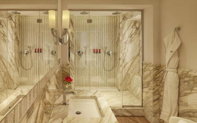 De Russie Hotel
