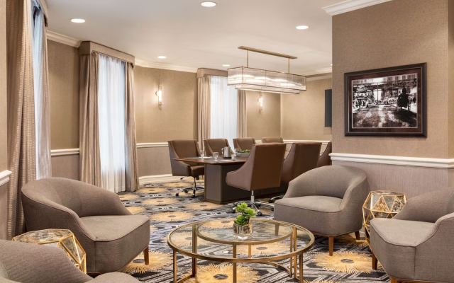 Martinique New York on Broadway, Curio Collection by Hilton