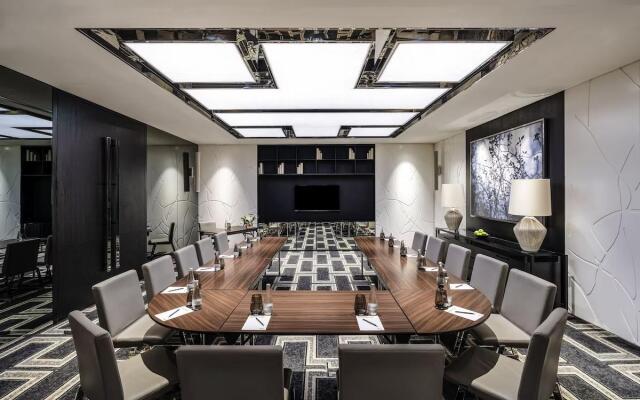 Pullman Dubai Downtown Hotel