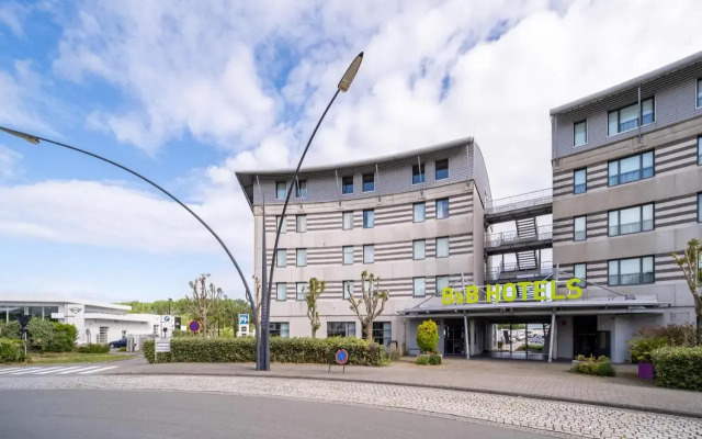 B&B HOTEL Calais Terminal Cité de l'Europe 3 étoiles