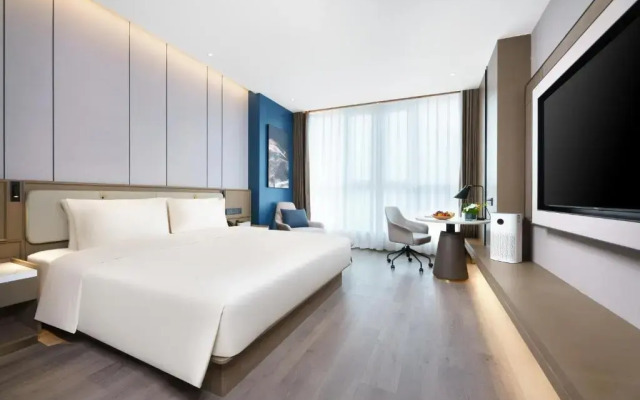 Atour Hotel Jinan West Station East Square