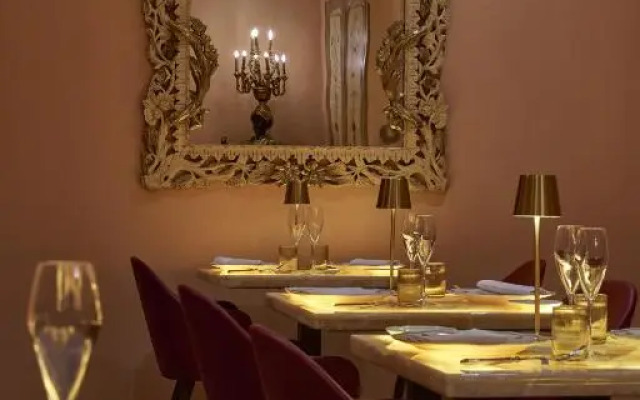 Отель Golden Tulip Rome Piram