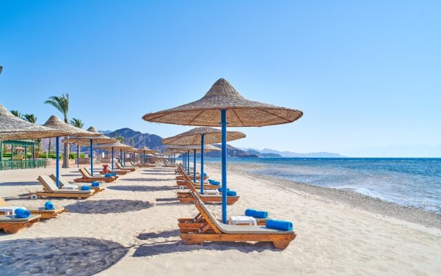Mosaique Beach Resort