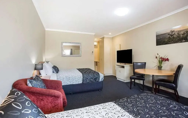 Comfort Inn May Park