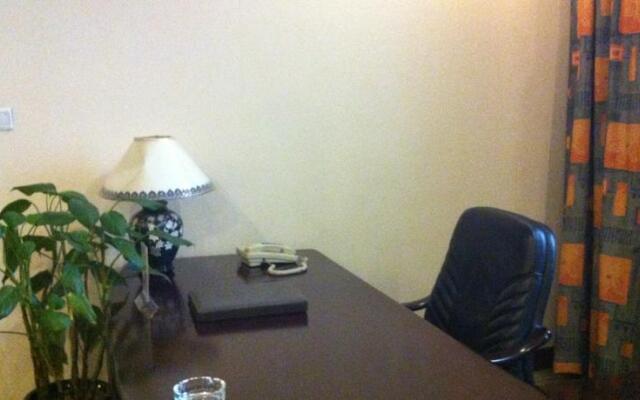 Xi'an Yanlian Business Hotel