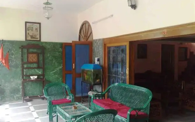 Samar Niwas