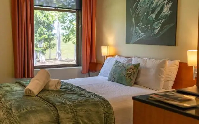 The Grand Oaks Resort