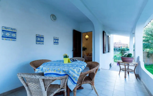 Spazioso Appartamento al Mare con Giardino