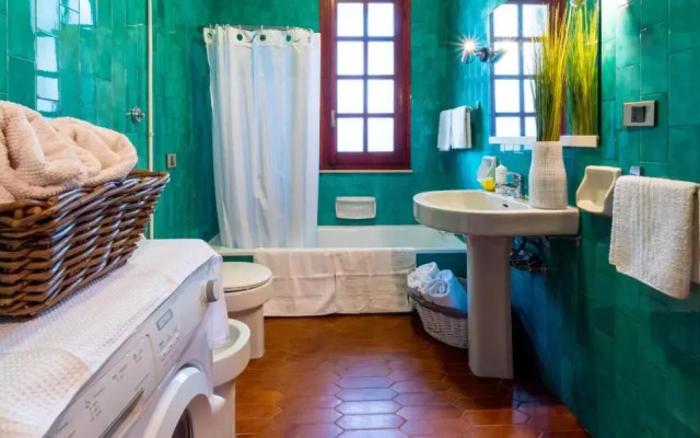 Spazioso Appartamento al Mare con Giardino