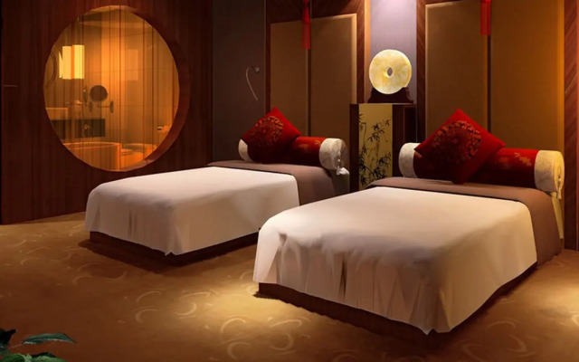 ADB Rooms Hotel Surabhi International,Varanasi