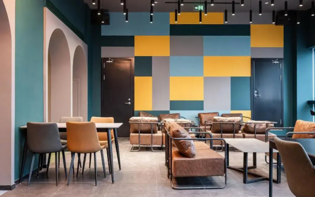 Dayin International Youth Hostel (Shanghai Nanjing East Road;People's Square;The Bund Branch)