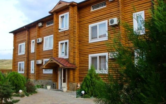 Izbushka Guest House