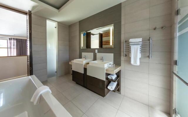 DoubleTree by Hilton Cape Town - Upper Eastside