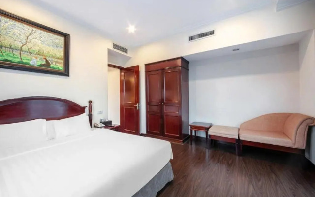 A25 Hotel - 15 Tran Quoc Toan