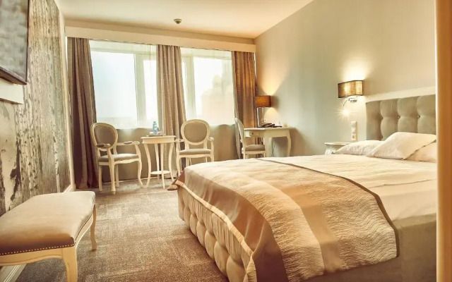 Continental Forum Bucuresti Palatul Parlamentului