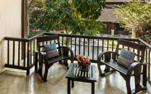 Lanna Dusita Riverside Boutique Resort