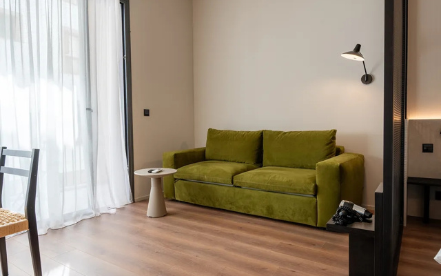 Deluxe Primo Double Suite (full double bed) (bed type is subject to availability)